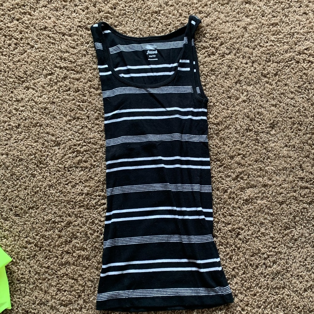 Old navy tank top